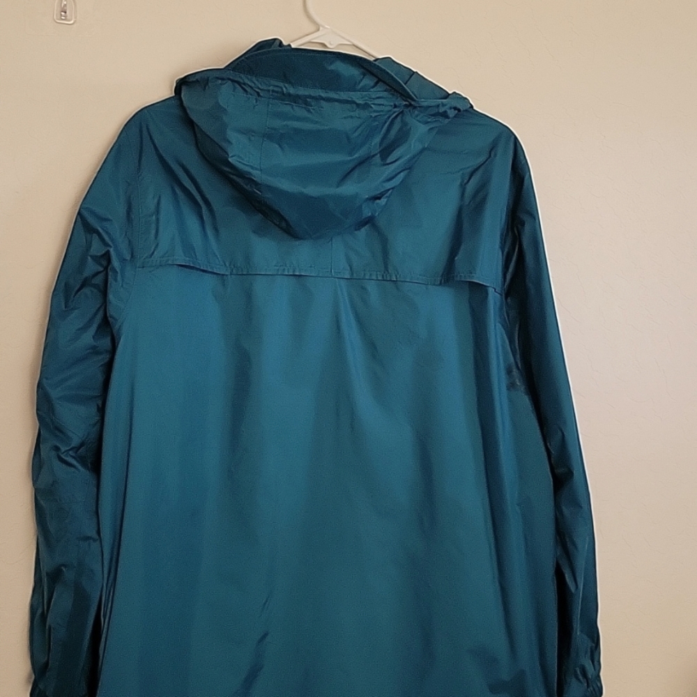 Cabela's Packable Coat - Picture 5 of 14